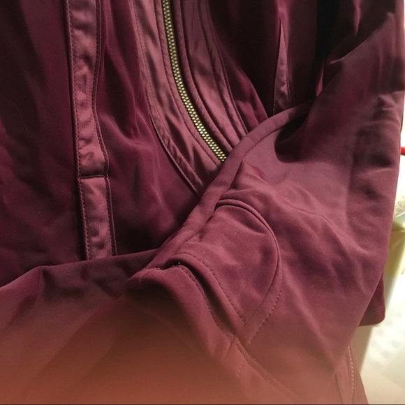 ATHLETA maroon burgundy Large jacket - Picture 6 of 9